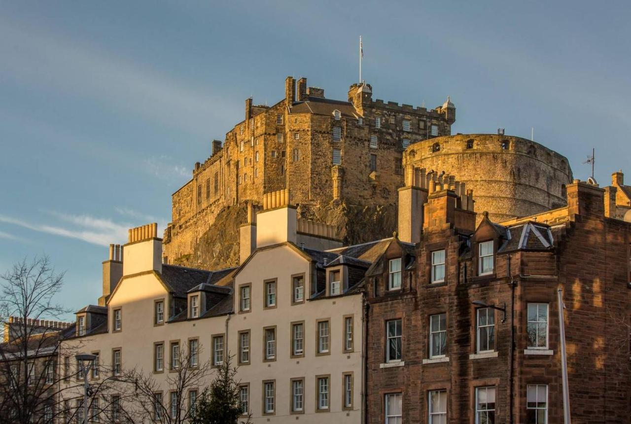 Altido Unique & Stylish Grassmarket Apt - Close To Castle Edimburgo Habitación foto